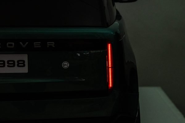 Range Rover Vogue Ride on Car Licensed 24v HSE Sport 2 Seater Jeep Green - Image 11